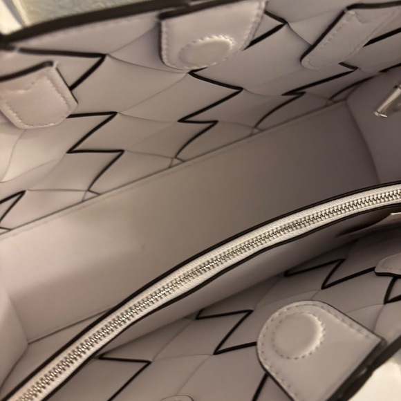 Michael Kors, large white leather handbag new with tags - Picture 5 of 11